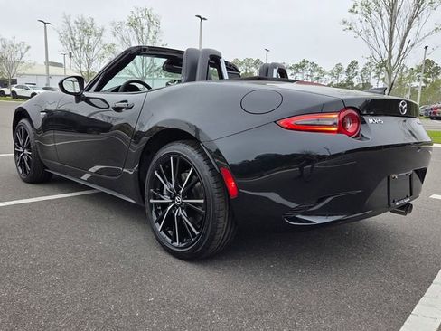 New 2026 MAZDA MX-5 Miata Grand Touring RWD image 3