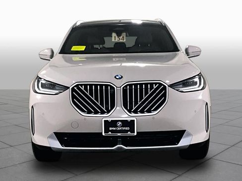 Used 2026 BMW X3 xDrive30i w/ Premium Package AWD/4WD image 3