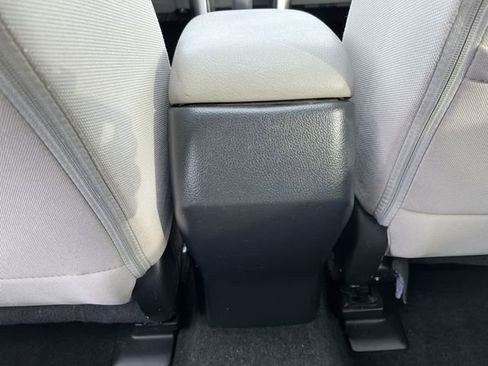 Used 2017 Subaru Forester 2.5i Premium w/ All-Weather Package image 24