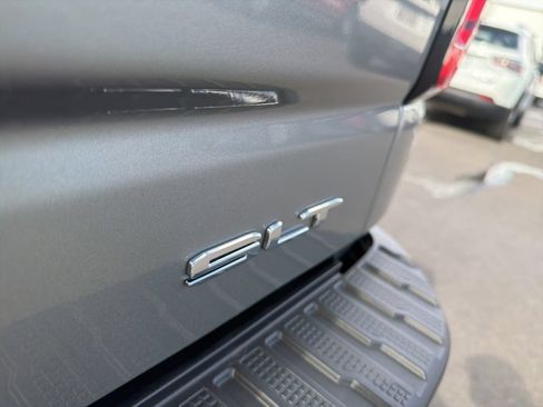 New 2026 GMC Sierra 1500 SLT w/ SLT Premium Package AWD/4WD image 13
