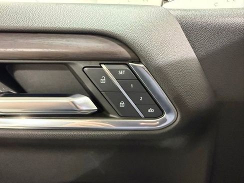 Certified 2023 GMC Sierra 1500 SLT w/ SLT Premium Package AWD/4WD image 10