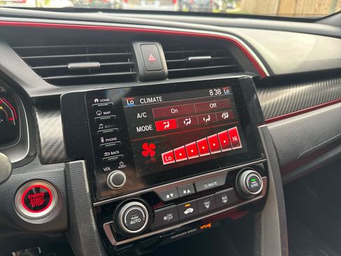 Used 2019 Honda Civic Type R image 13