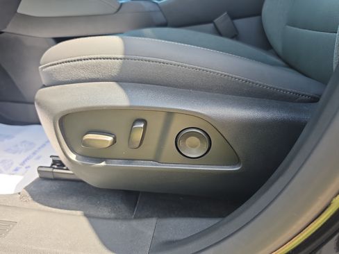 Used 2026 GMC Terrain AT4 w/ LPO, Floor Liner Package AWD/4WD image 13