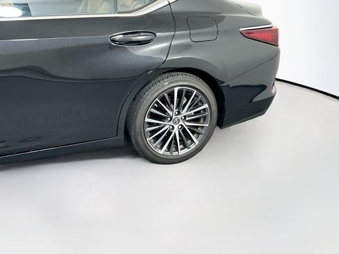 Used 2023 Lexus ES 350 w/ Premium Package FWD image 31