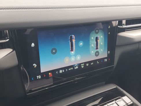 New 2026 Lincoln Navigator Reserve image 24