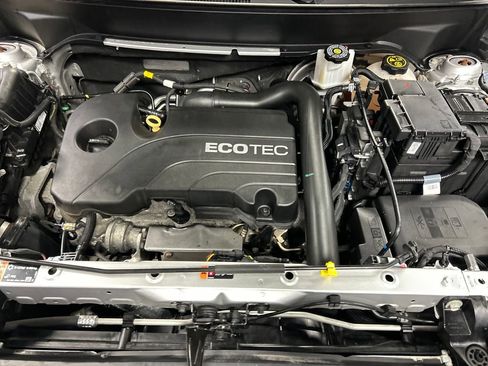 Used 2021 Chevrolet Equinox Premier image 27