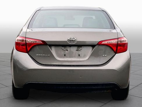 Used 2018 Toyota Corolla LE FWD image 5