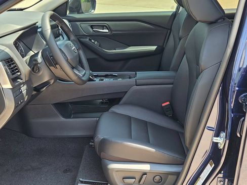 New 2026 Nissan Rogue Dark Armor FWD image 11