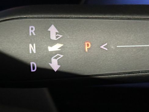 New 2026 Chevrolet Equinox EV RS image 18