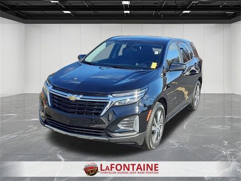 Used 2024 Chevrolet Equinox LT image 1