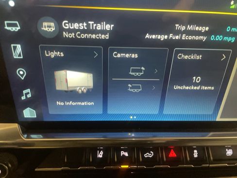 Used 2024 Chevrolet Silverado 2500 LT w/ All Star Edition image 17