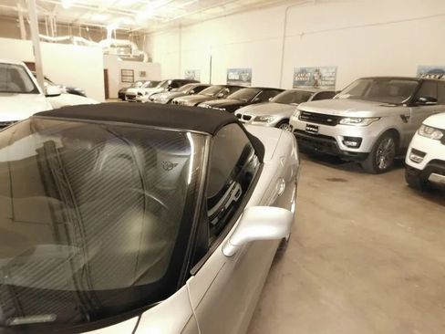 Used 2001 Chevrolet Corvette w/ Preferred Equipment Group2 image 15