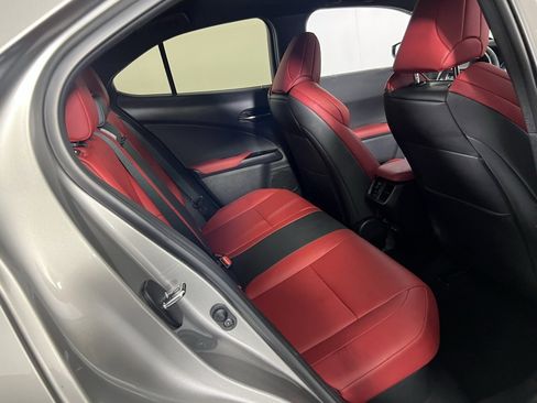 Used 2021 Lexus UX 250h F Sport image 27