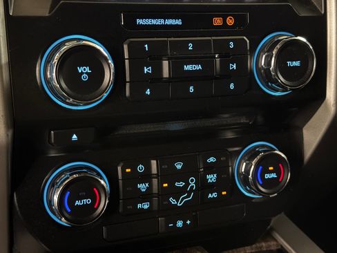 Used 2017 Ford F250 Lariat AWD/4WD image 58