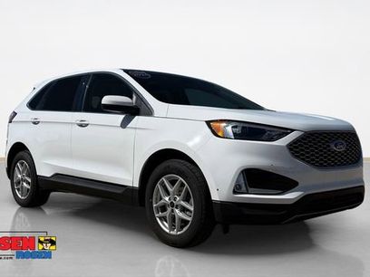 Used 2024 Ford Edge SEL w/ Convenience Package