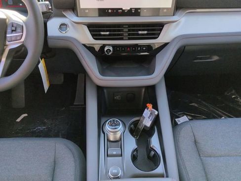 New 2026 Ford Explorer Active image 19