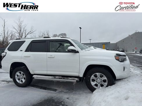 Used 2022 Toyota 4Runner SR5 Premium w/ Moonroof Package image 1