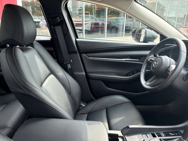 Used 2026 MAZDA MAZDA3 2.5 S Sedan w/ Preferred Pkg FWD image 9