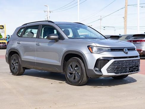 New 2026 Volkswagen Taos S FWD image 8