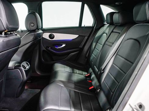 Used 2022 Mercedes-Benz GLC 300 image 17