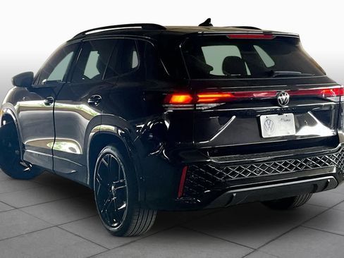 New 2026 Volkswagen Tiguan SE R-Line FWD image 12