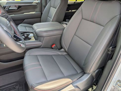New 2026 Chevrolet Tahoe RST RWD image 13