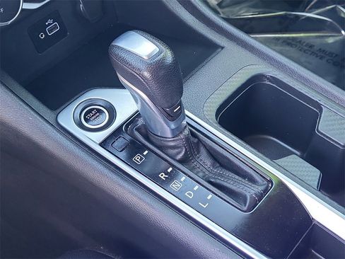 Used 2020 Nissan Sentra S image 21