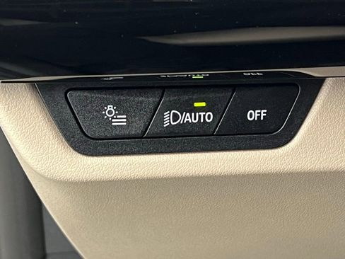 Certified 2025 BMW X1 xDrive28i image 19