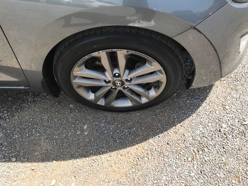 Used 2016 Hyundai Elantra GT w/ Option Group 03 image 26