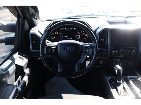 Used 2019 Ford F150 XLT w/ Equipment Group 302A Luxury AWD/4WD image 10