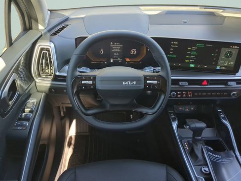 New 2026 Kia Sorento S w/ S Panoramic Sunroof Package FWD image 16