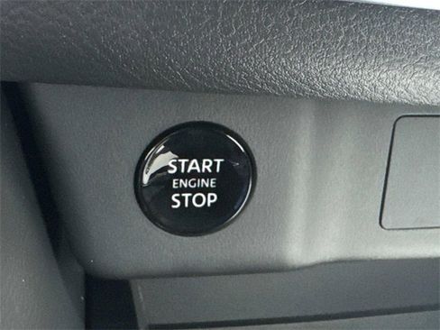 New 2026 Nissan Rogue S image 30