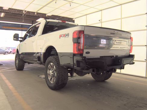 Used 2024 Ford F350 King Ranch w/ FX4 Off-Road Package AWD/4WD image 3