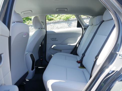Used 2026 Hyundai Kona SE AWD/4WD image 14