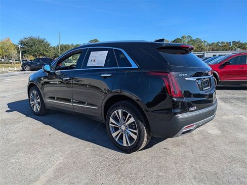 Used 2025 Cadillac XT5 Premium Luxury image 5