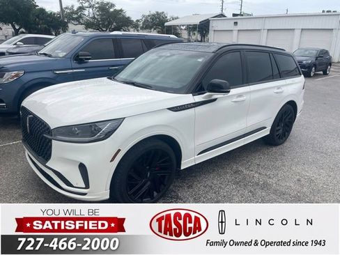 Used 2025 Lincoln Aviator Black Label w/ Black Label Special Edition AWD/4WD image 1