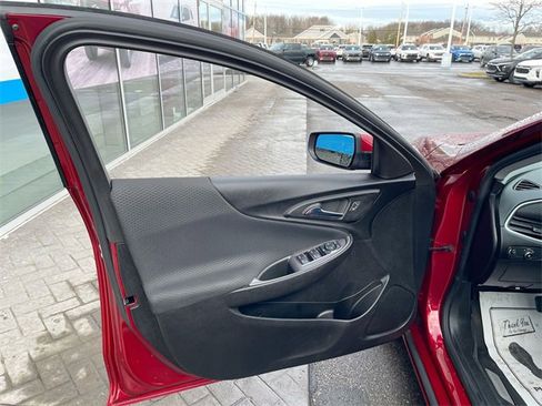 Certified 2023 Chevrolet Malibu RS w/ LPO, Floor Liner Package image 20