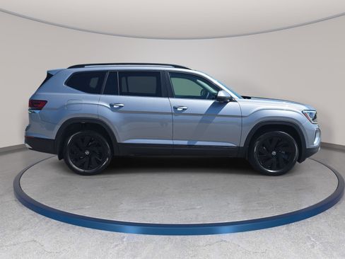 New 2026 Volkswagen Atlas SE AWD/4WD image 4