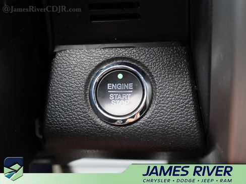 Used 2020 Ford F150 Platinum w/ Technology Package AWD/4WD image 31
