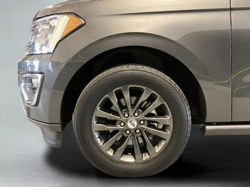 Used 2019 Ford Expedition Max Limited w/ Equipment Group 301A AWD/4WD image 30