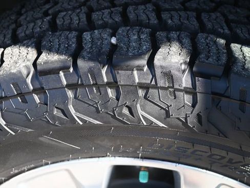 Used 2022 Ford F150 Platinum w/ Tow Technology Package image 27