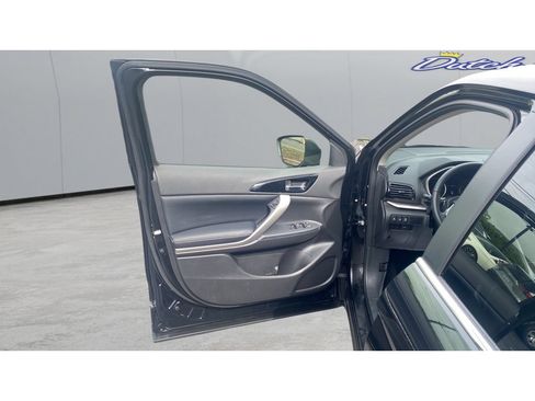 Used 2025 Mitsubishi Eclipse Cross SE AWD/4WD image 19