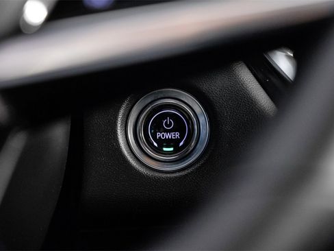 Used 2024 Cadillac Lyriq Luxury image 18