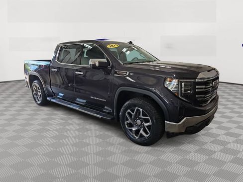 Used 2023 GMC Sierra 1500 SLT w/ SLT Premium Package AWD/4WD image 2