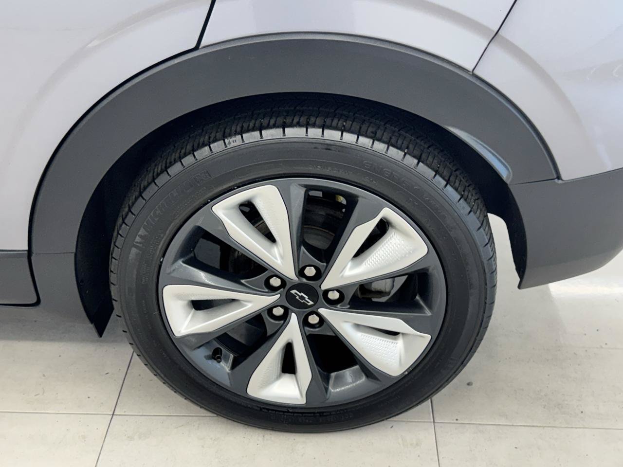 Used 2023 Chevrolet Bolt EUV LT w/ Convenience Package FWD image 37