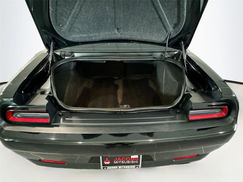 Used 2021 Dodge Challenger R/T Scat Pack w/ Plus Package RWD image 16