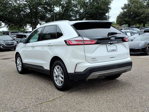 Certified 2024 Ford Edge SEL w/ Convenience Package AWD/4WD image 3