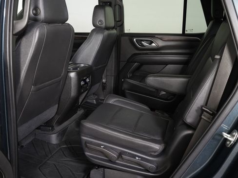 Used 2021 Chevrolet Tahoe Z71 AWD/4WD image 13