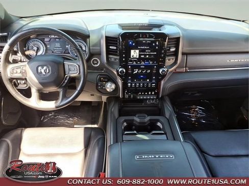 Used 2020 RAM 1500 Limited w/ Black Appearance Package AWD/4WD image 28