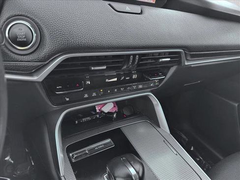 Used 2024 MAZDA CX-90 3.3 Turbo w/ Premium Package image 16